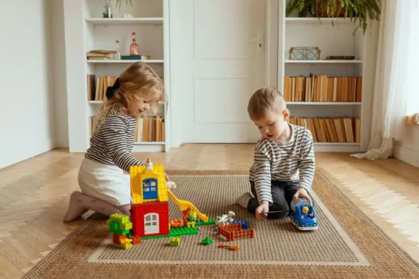 Biblioteka w Wolinie zaprasza dzieci na zajęcia LEGO i literacko-plastyczne