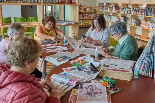 Wolin: „Puzzle Literackie” w bibliotece – literatura piękna poruszyła uczestniczki Akademii Kobiet