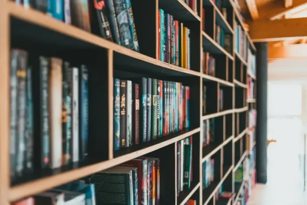 Biblioteka w Wolinie wraca do stałych godzin otwarcia od września