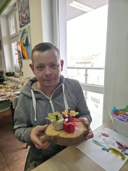 Jesienne warsztaty: dynie z włóczki w wykonaniu uczestników